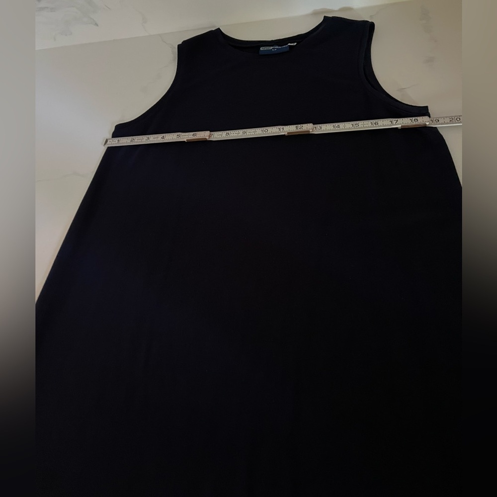 Host’s Pick🦋🌸 2pc navy blue jersey knit top and pant - Picture 16 of 16